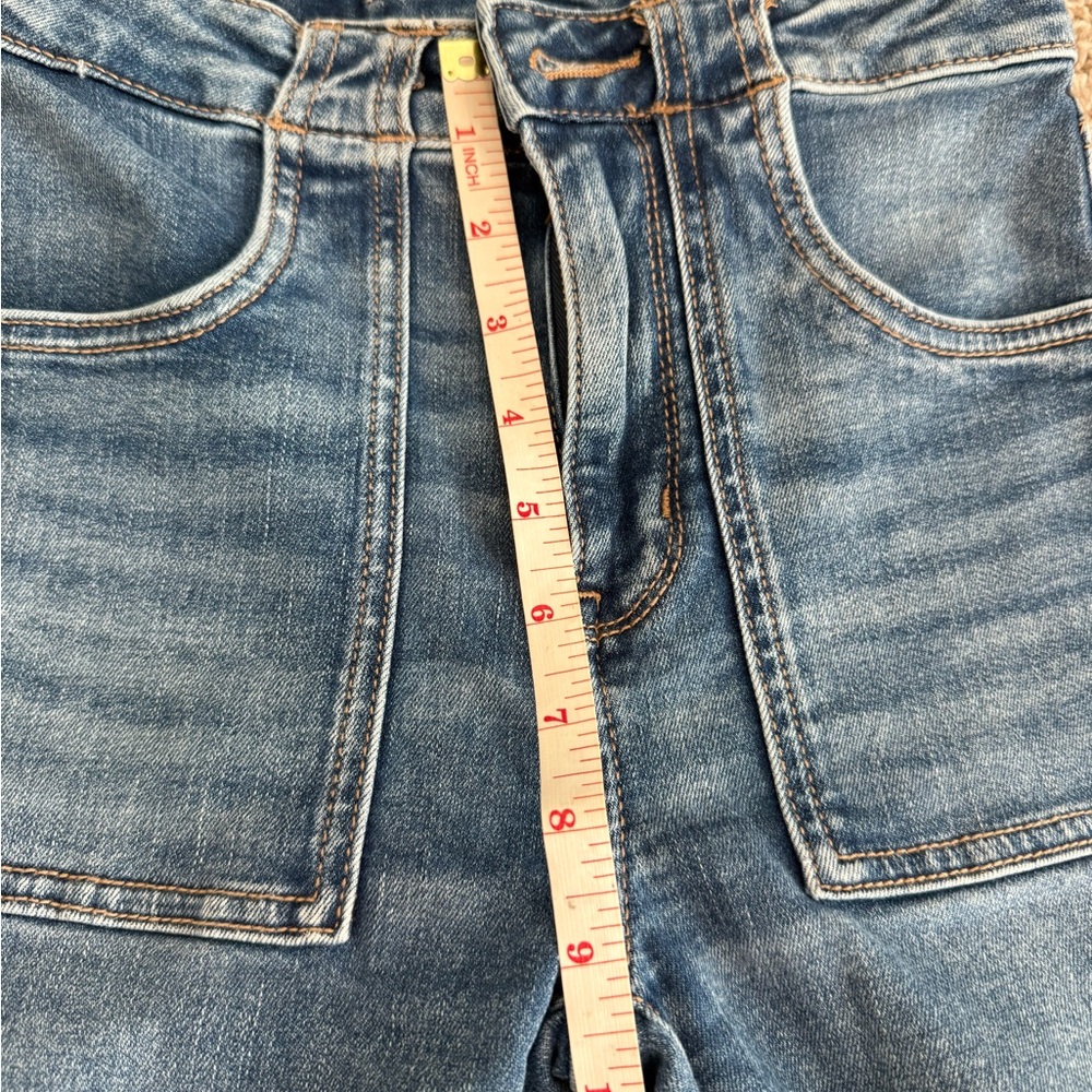 American Eagle Super Hi-Rise Flare Jeans 00 Short - Picture 4 of 8